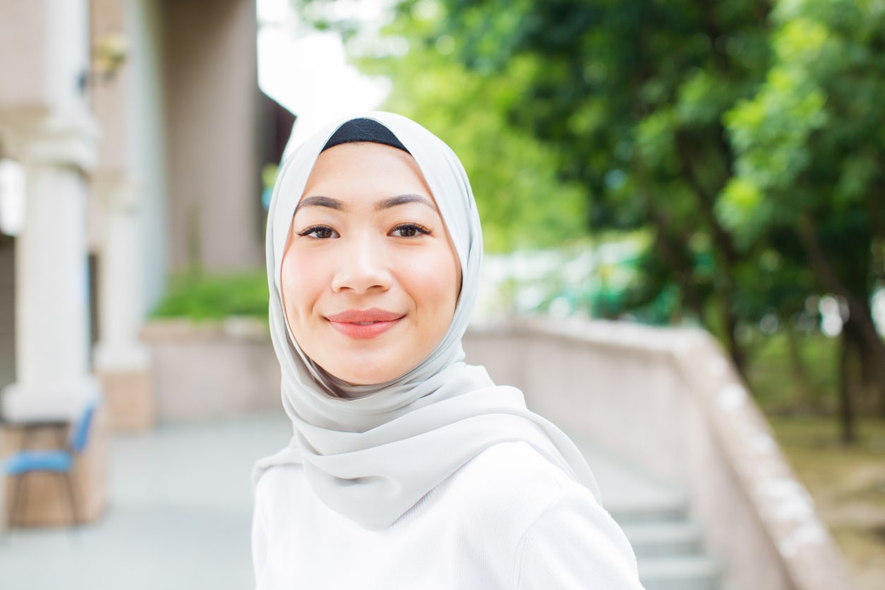 Kebiasaan Ini Merusak Wajah Cantik Anda | HonestDocs