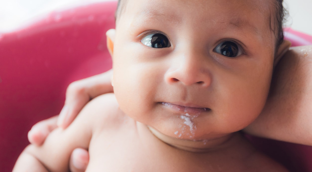 Kenapa Bayi Sering Muntah? HonestDocs
