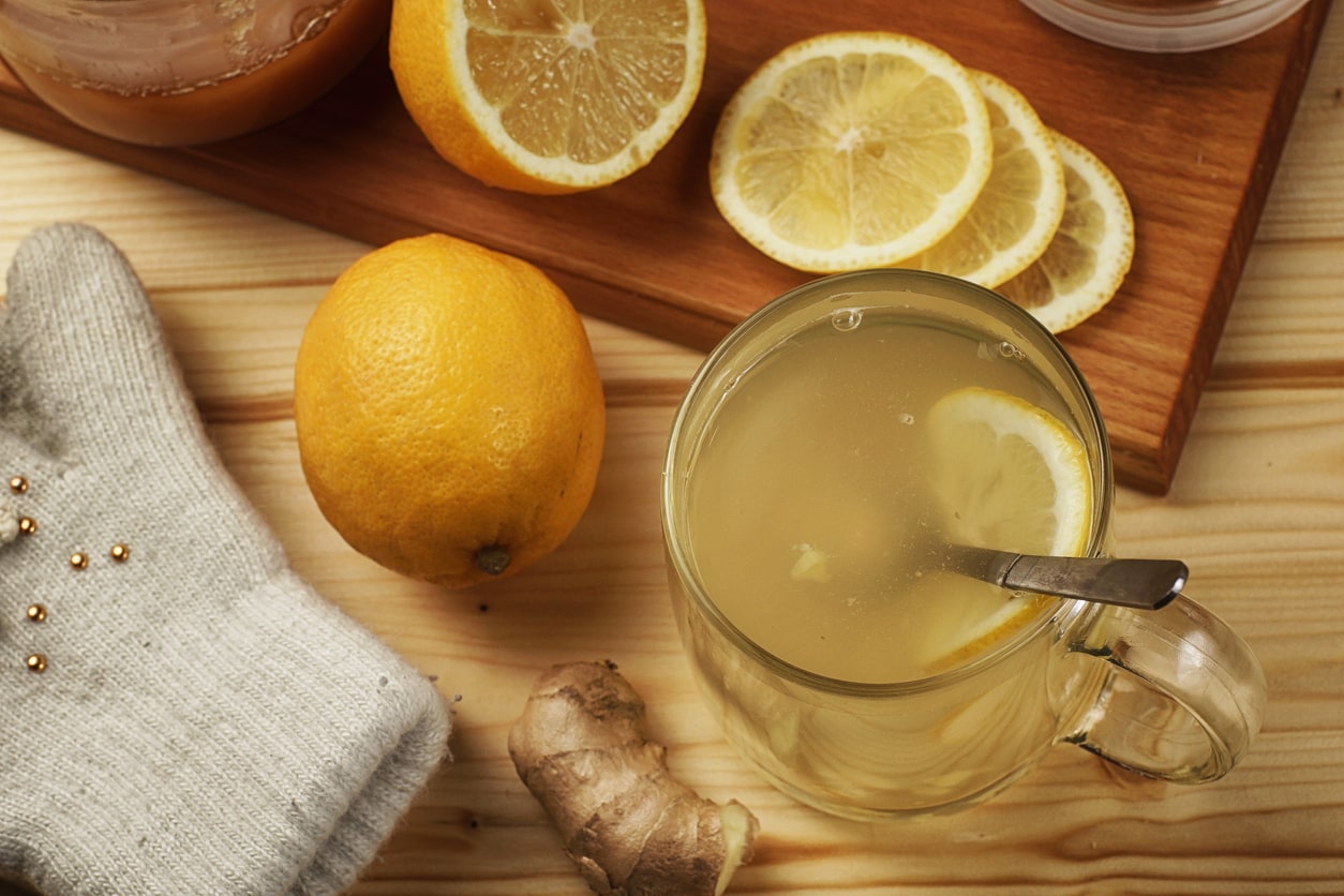 Manfaat Minum Air Lemon Hangat Pagi Hari - Seputar Minuman