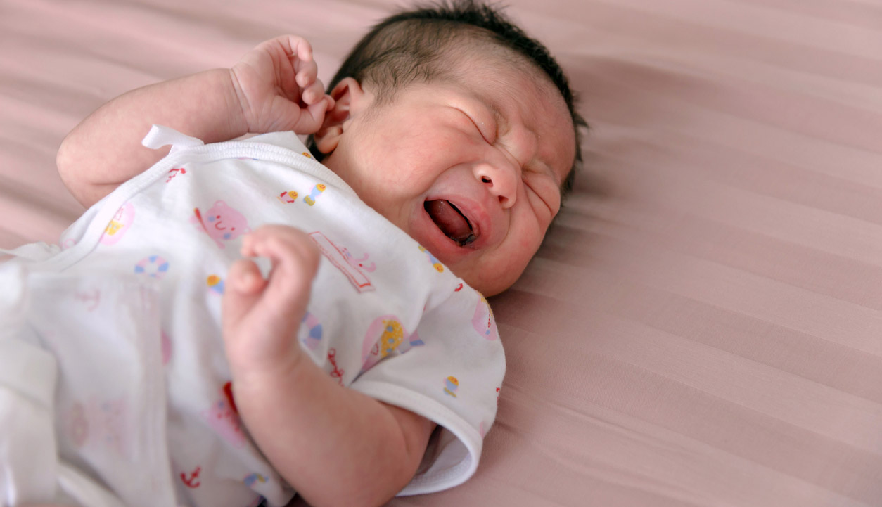 Penyebab Bayi Menangis Dan Rewel Beserta Solusinya Honestdocs