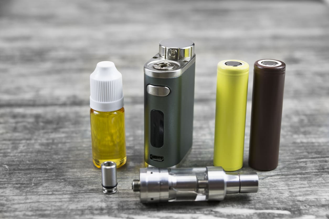 3 Jenis Rokok  Elektrik  yang Paling Aman HonestDocs