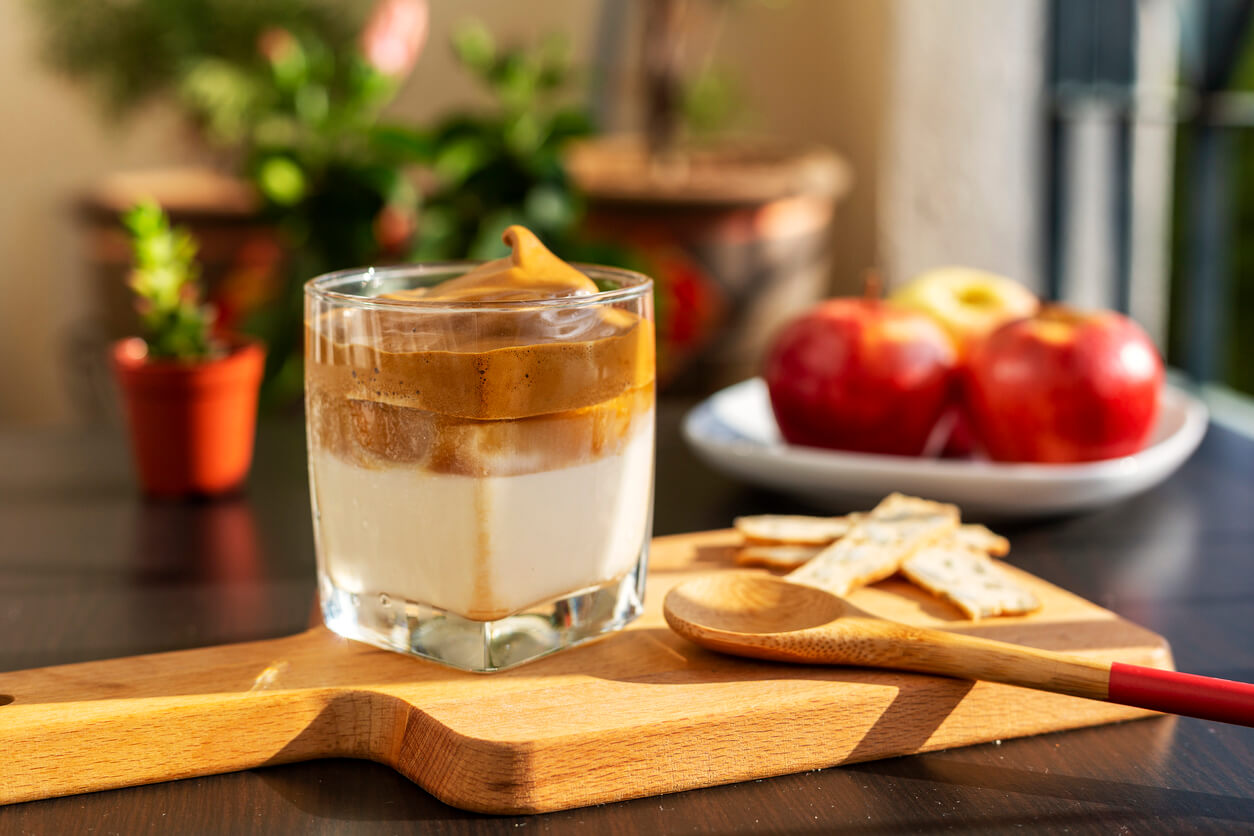 Sedang Tren Ketahui Manfaat Dan Cara Membuat Dalgona Coffee Honestdocs