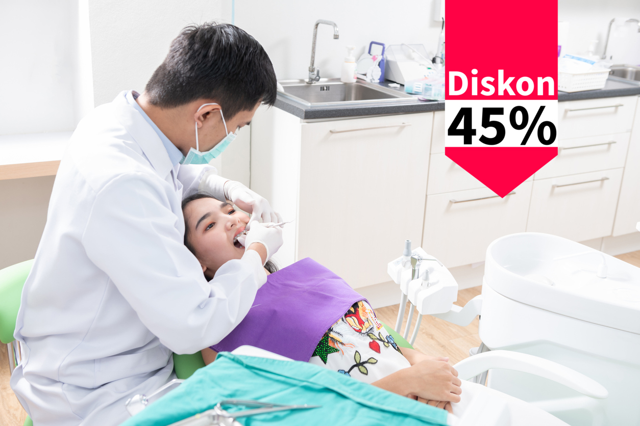 Scaling Rahang Atas dan Rahang Bawah di Schön Dental